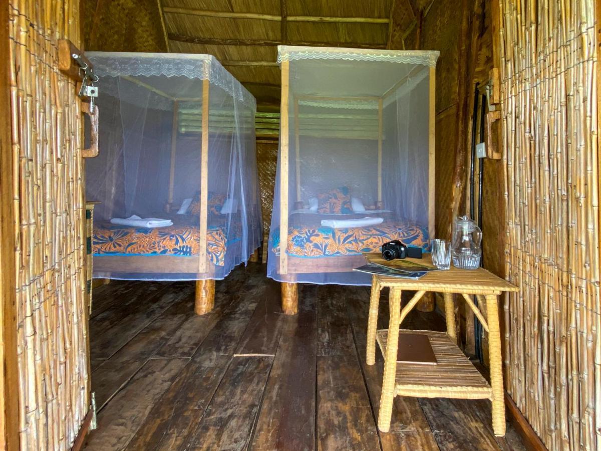 Mwamba Kelele Lodge Fort Portal Exteriör bild