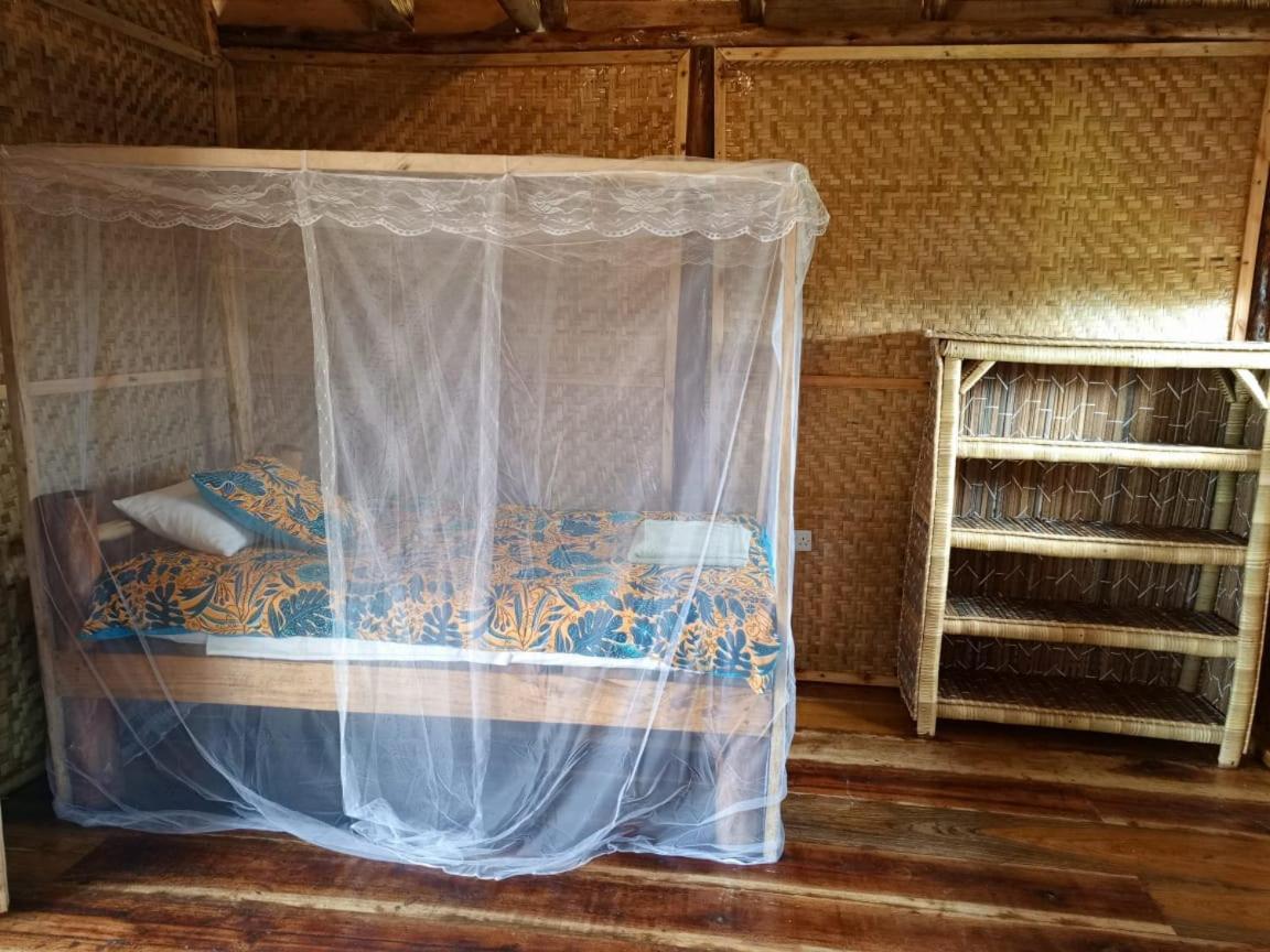 Mwamba Kelele Lodge Fort Portal Exteriör bild
