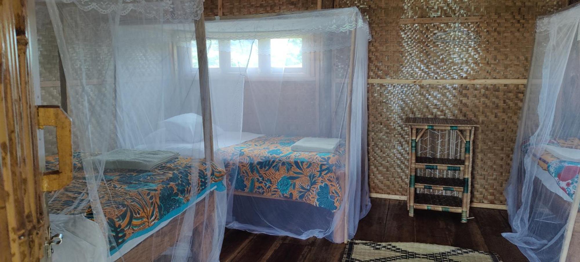 Mwamba Kelele Lodge Fort Portal Exteriör bild